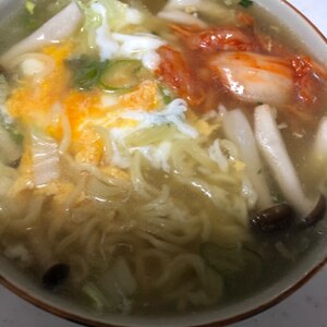 日高屋チゲ味噌っぽい!? キムチ味噌ラーメン